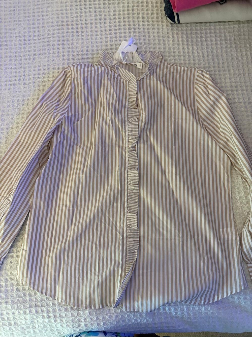 Grace Karin Cream & Tan Striped Ruffle-Front Button Down Shirt